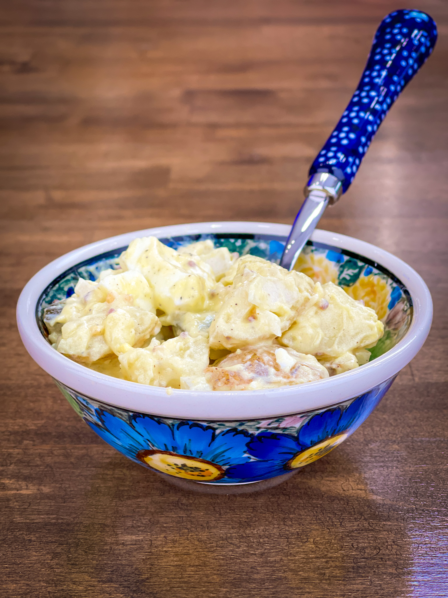 Flavorful Potato Salad with Eggs and Pickles Recipe